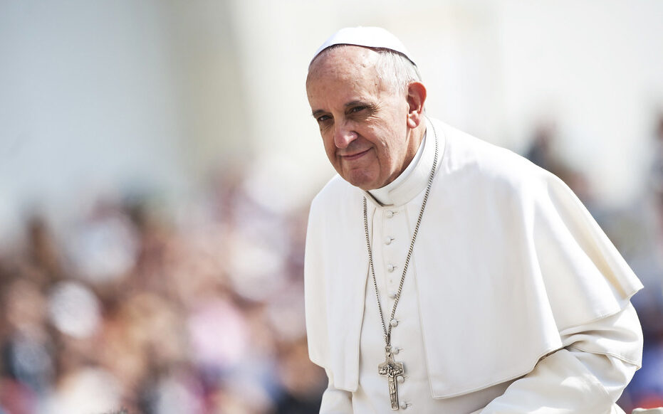 The Pope Drip trenduje w social mediach. Zobacz najlepsze stylówki papieża Franciszka /fot. flickr