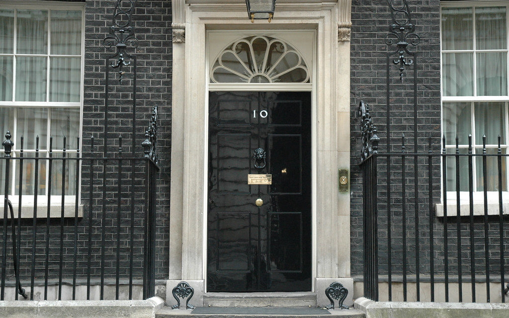 Wielka Brytania: Pchły na Downing Street